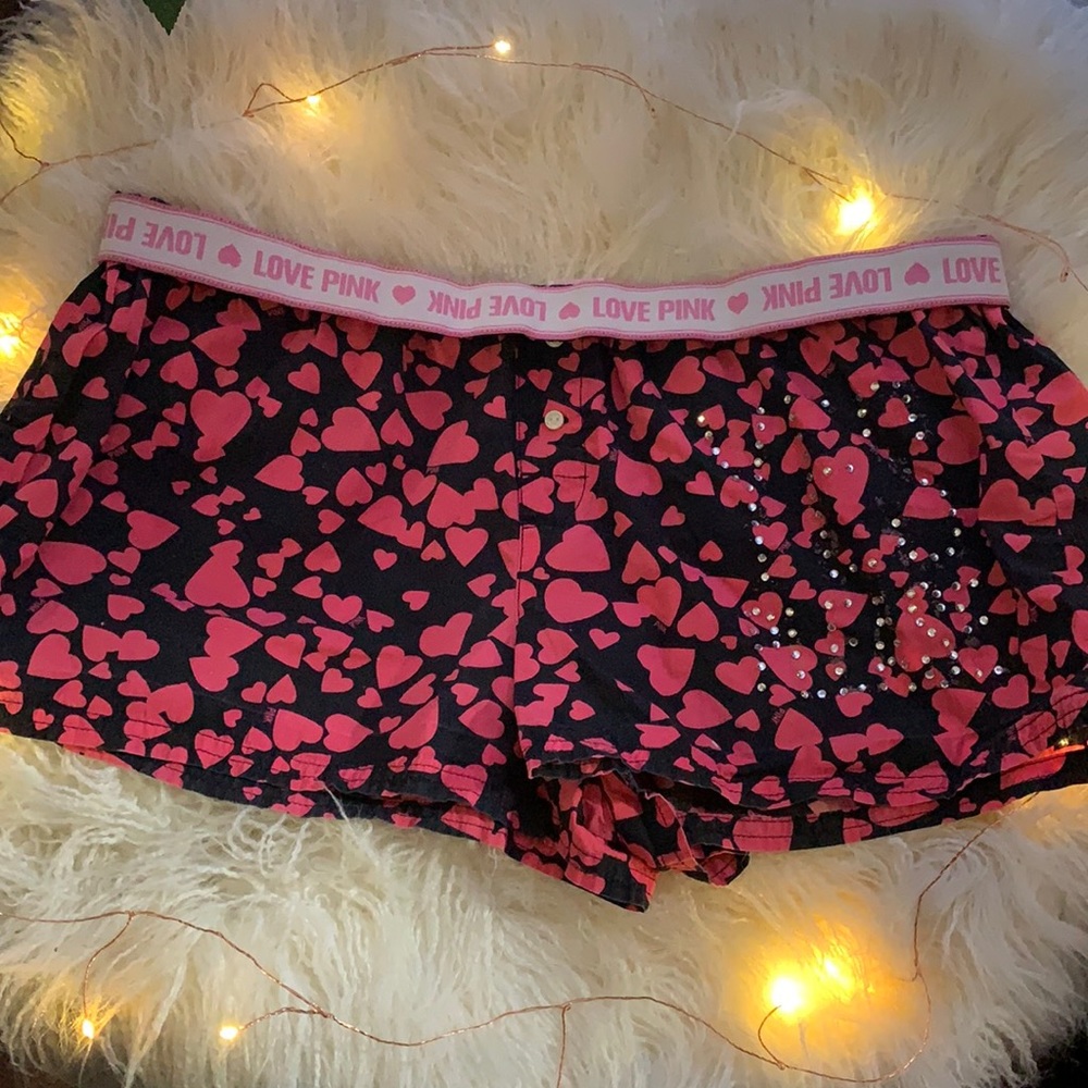 VS Pink Hearts LOVE PINK Logo Shorts with diamonds